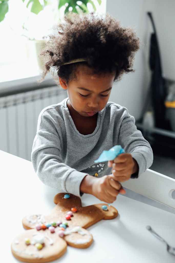 I'm Decorating My Christmas Cookie By Myself